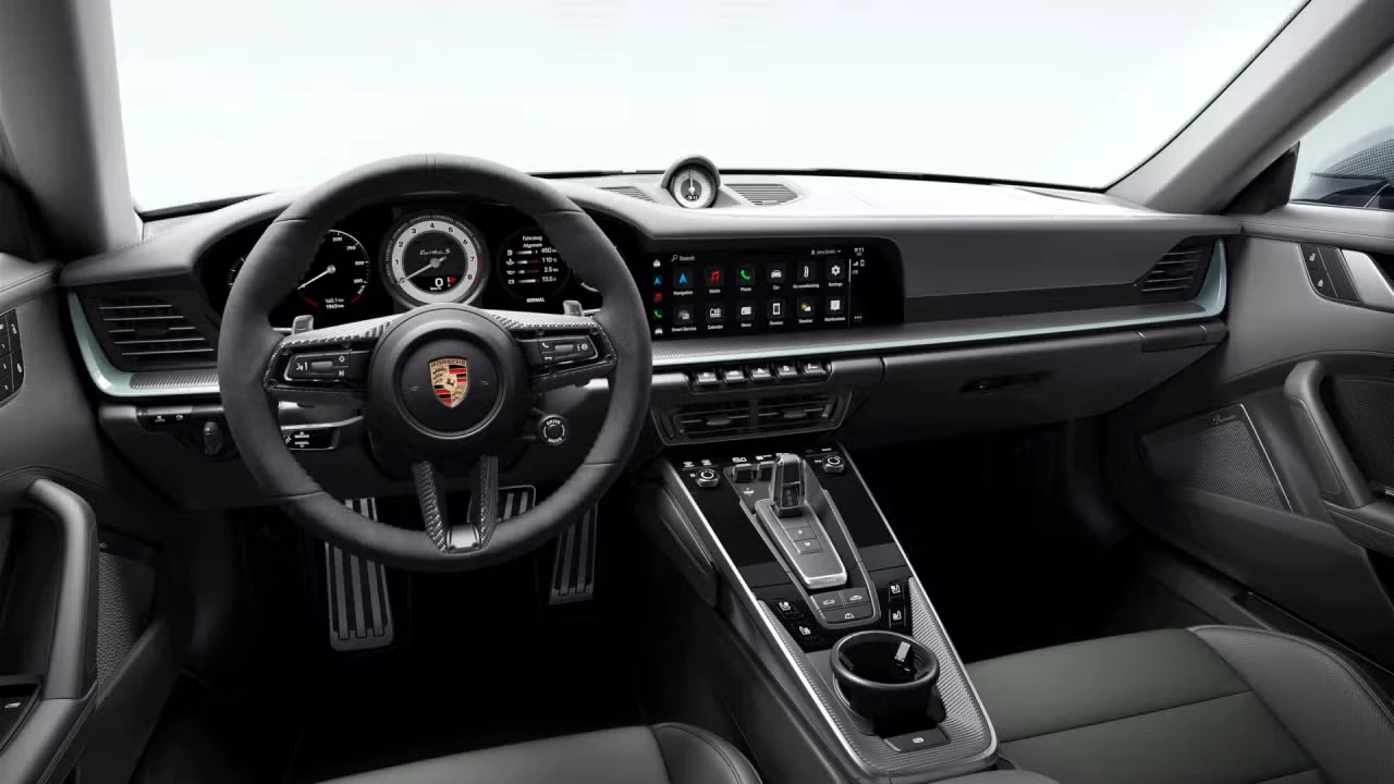 2024 Porsche 911 - Image 28 of 30