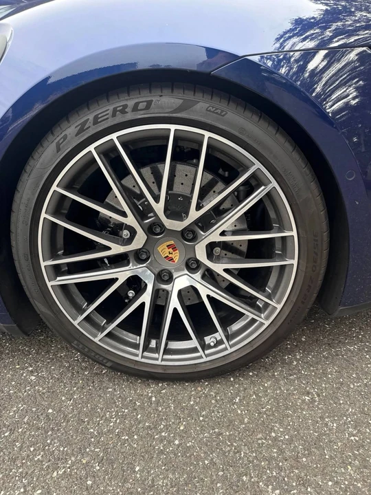 2024 Porsche 992 Turbo S - Image 5 of 5