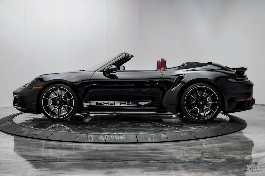 2024 Porsche 992 Turbo - Image 6 of 12