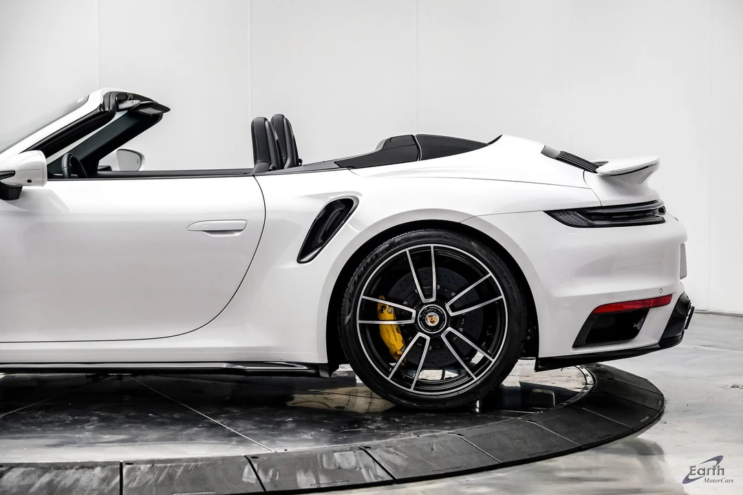 2024 Porsche 992 Turbo S - Image 11 of 31
