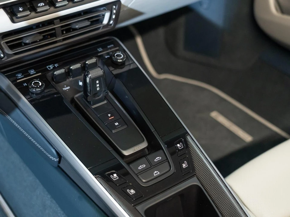 2024 Porsche 992 Turbo S - Image 23 of 28