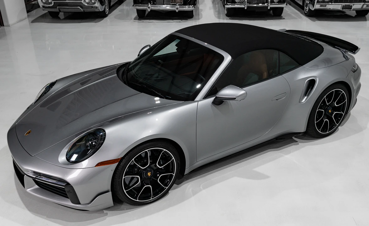 2024 Porsche 992 Turbo S - Image 17 of 31