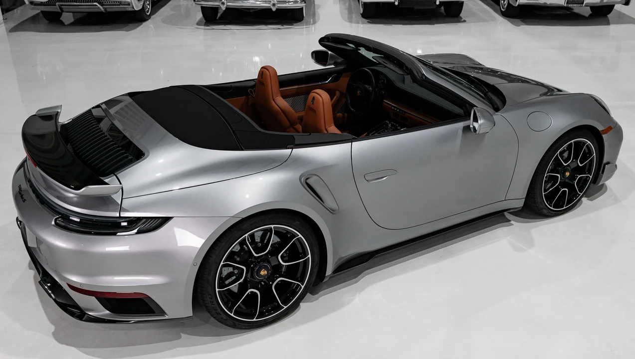 2024 Porsche 992 Turbo S - Image 11 of 31