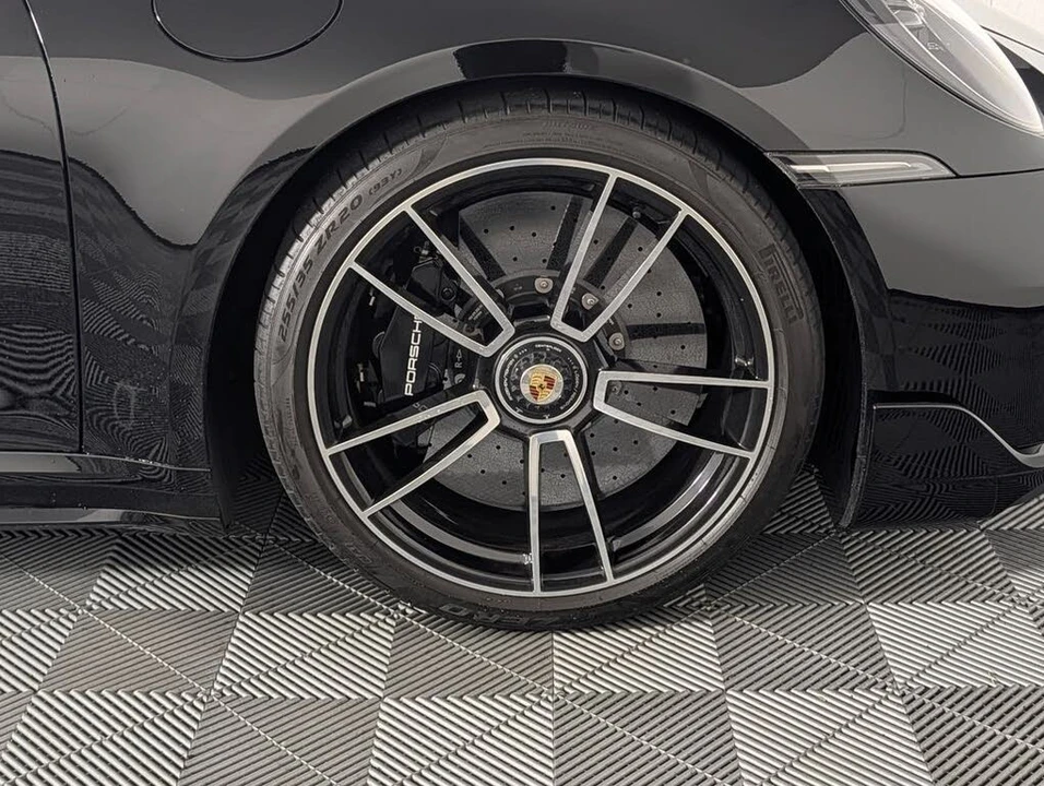2024 Porsche 992 Turbo S - Image 14 of 31
