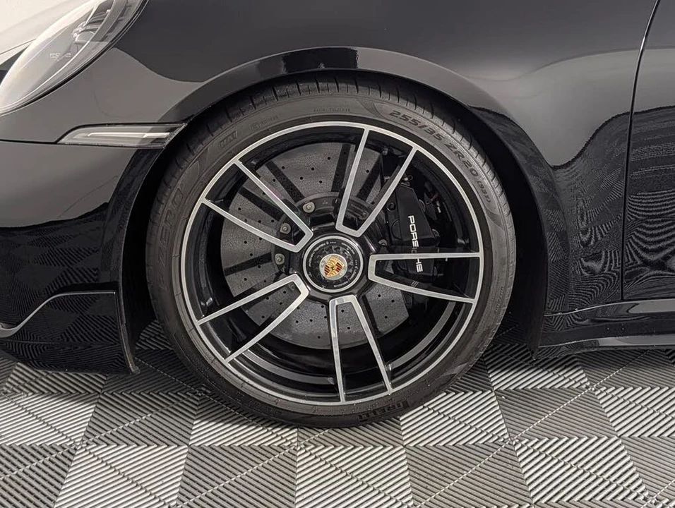 2024 Porsche 992 Turbo S - Image 11 of 31