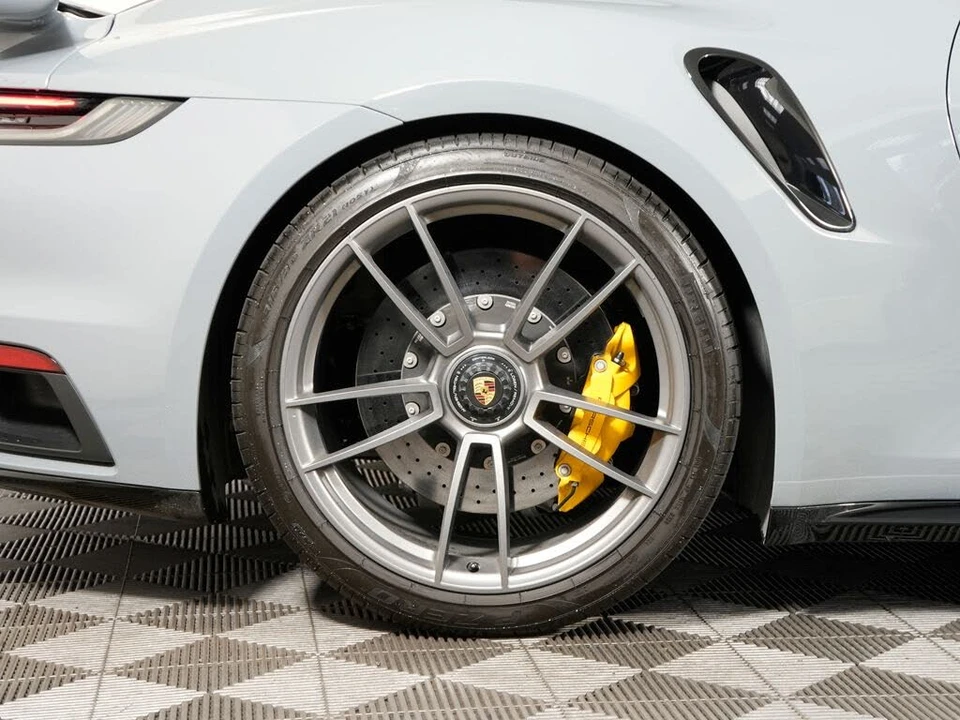 2024 Porsche 992 Turbo S - Image 19 of 31