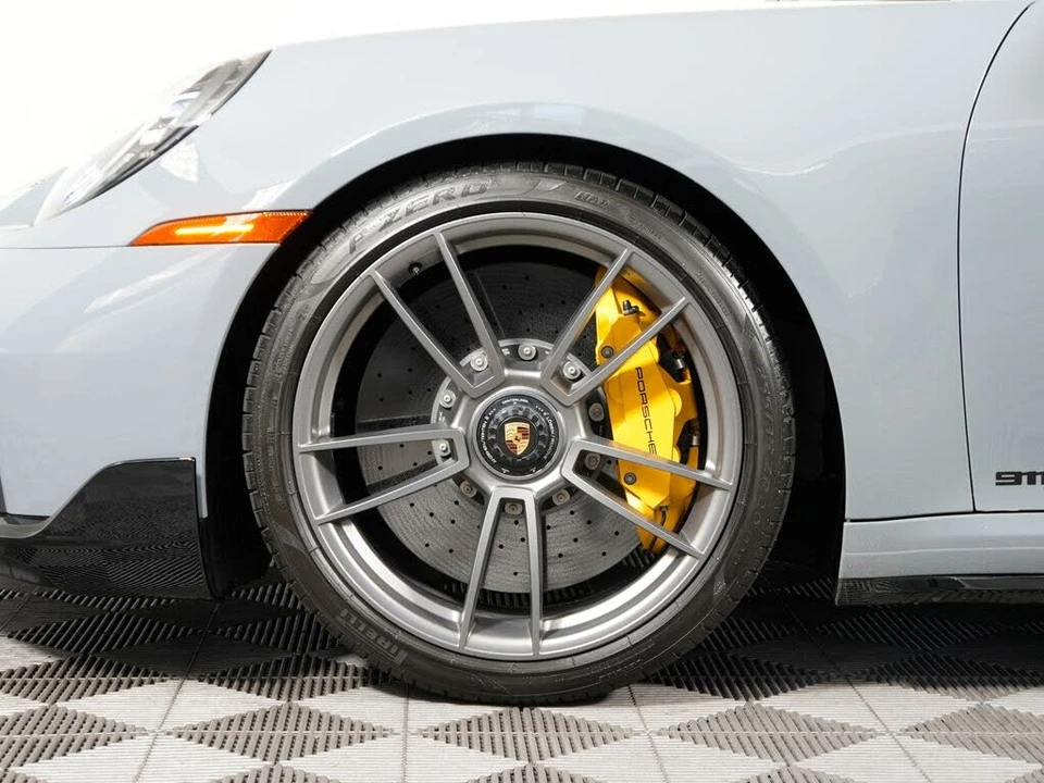 2024 Porsche 992 Turbo S - Image 17 of 31
