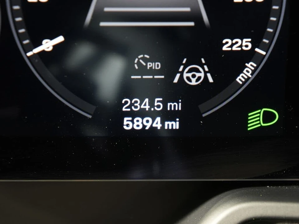 2024 Porsche 992 Turbo S - Image 28 of 31
