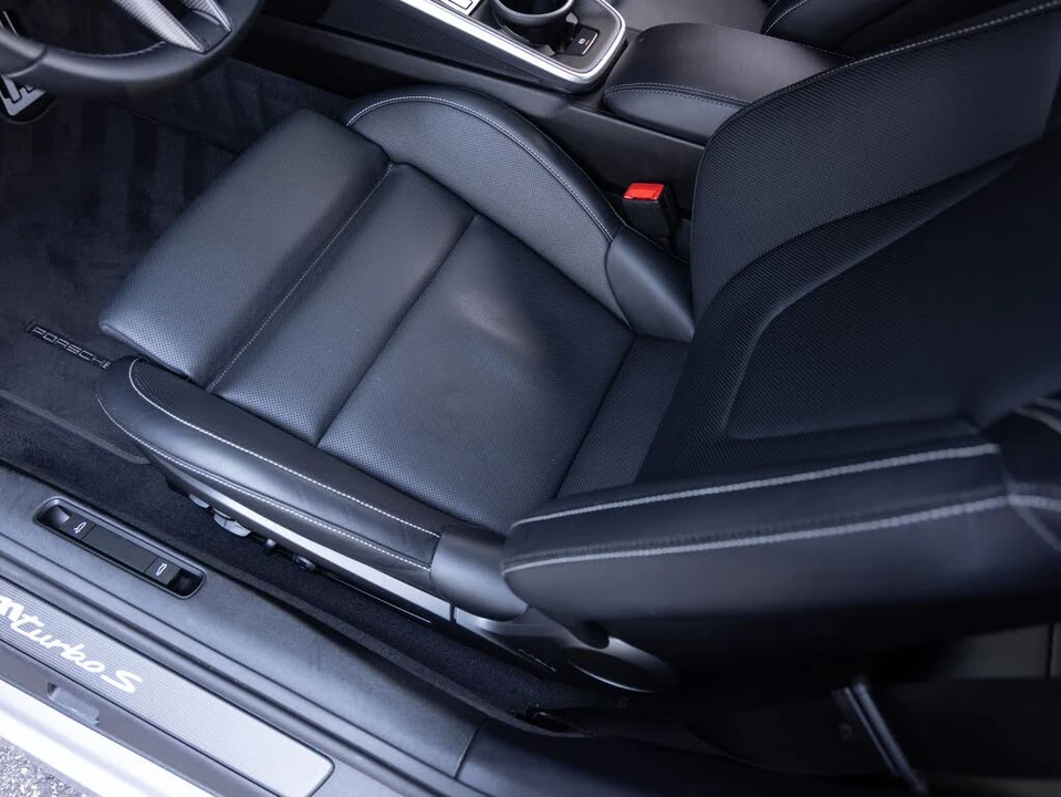 2024 Porsche 992 Turbo S - Image 23 of 31