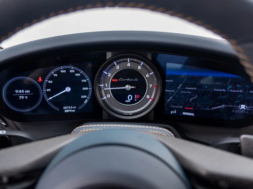 2024 Porsche 992 Turbo S - Image 26 of 31
