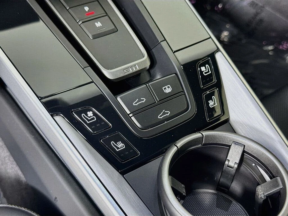2024 Porsche 992 Turbo S - Image 21 of 30