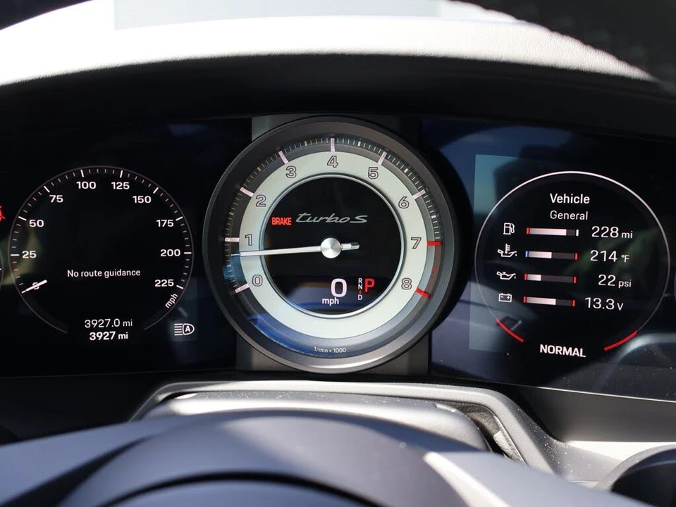 2024 Porsche 992 Turbo S - Image 19 of 31