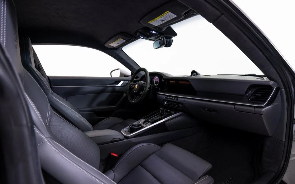 2024 Porsche 992 Turbo S - Image 21 of 23