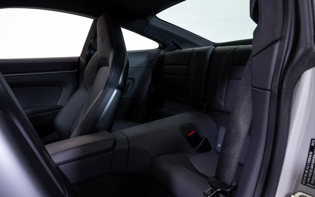 2024 Porsche 992 Turbo S - Image 22 of 23