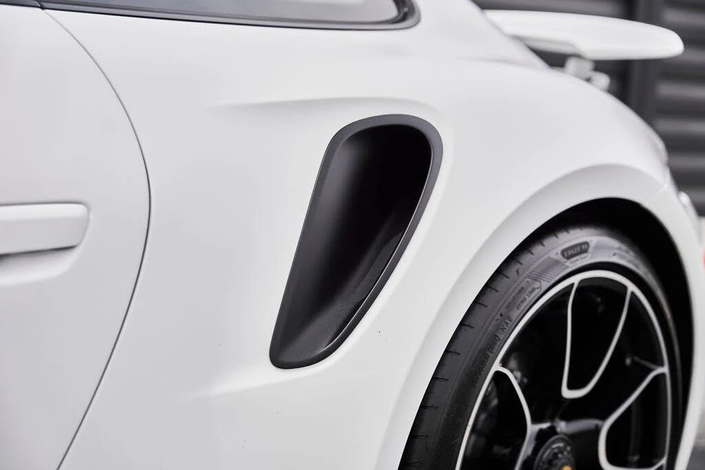 2024 Porsche 992 Turbo S - Image 15 of 31