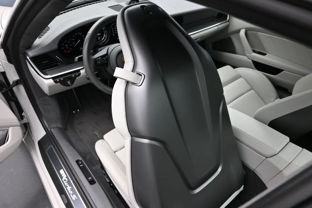 2024 Porsche 992 Turbo S - Image 19 of 31