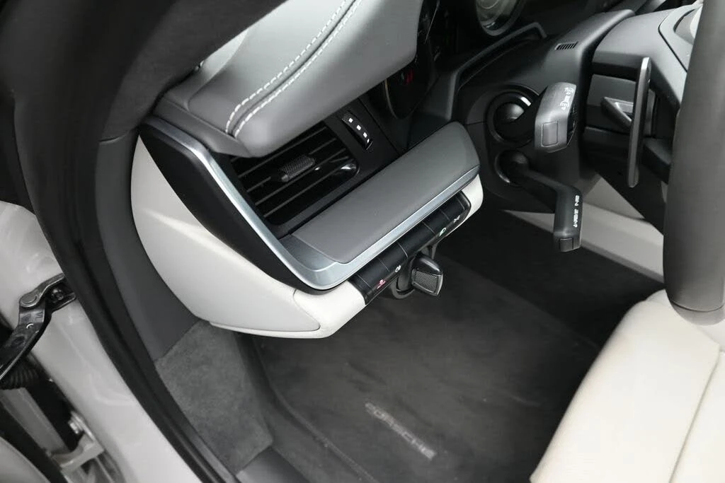 2024 Porsche 992 Turbo S - Image 16 of 31