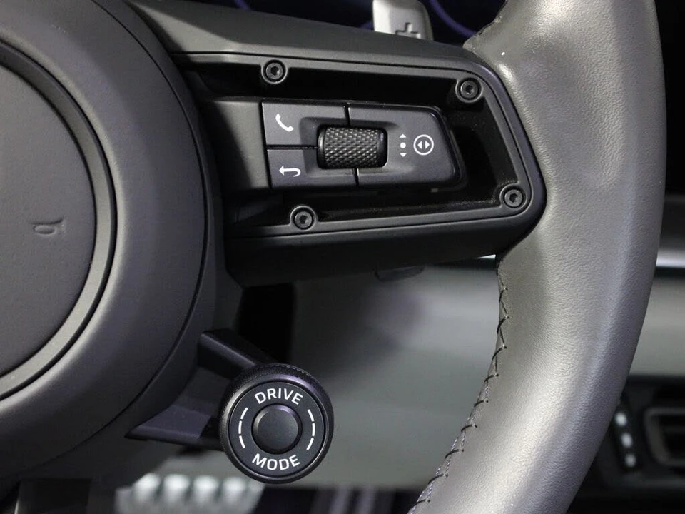 2024 Porsche 992 Turbo S - Image 28 of 31