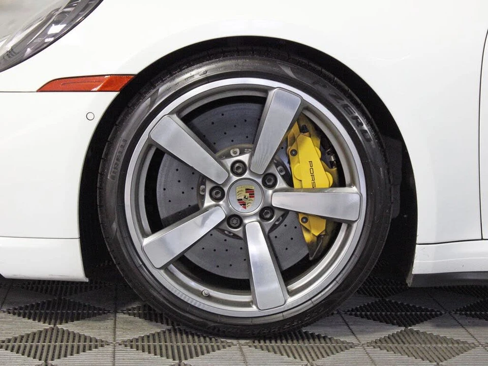 2024 Porsche 992 Turbo S - Image 16 of 31