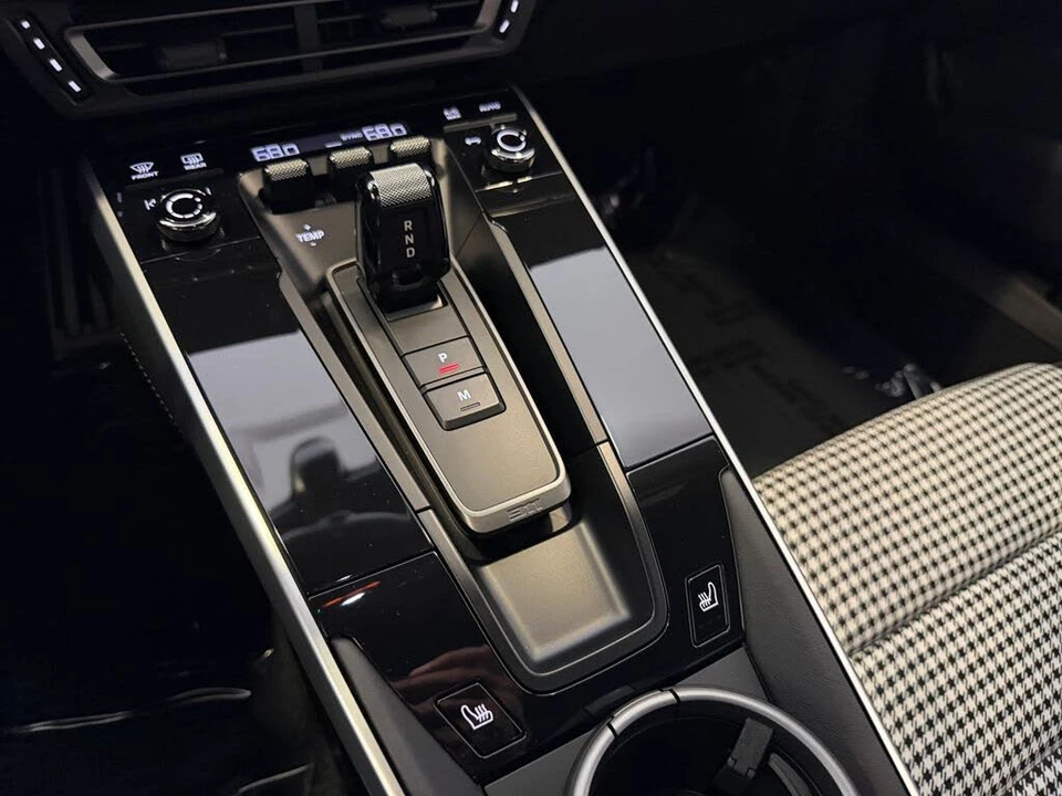 2024 Porsche 992 Turbo S - Image 18 of 26