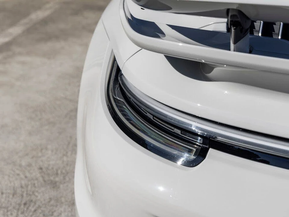 2024 Porsche 992 Turbo S - Image 23 of 31