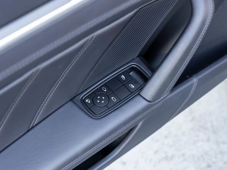 2024 Porsche 992 Turbo S - Image 29 of 31