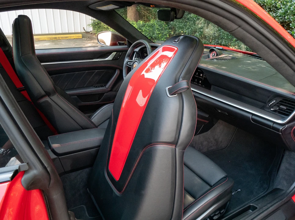 2024 Porsche 992 Turbo - Image 19 of 21