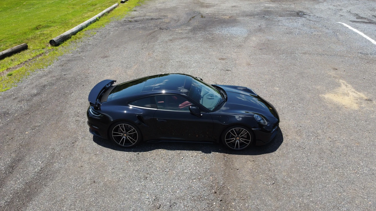 2024 Porsche 992 Turbo - Image 10 of 31
