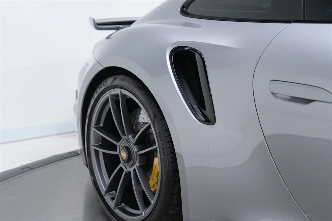 2024 Porsche 992 Turbo S - Image 28 of 31