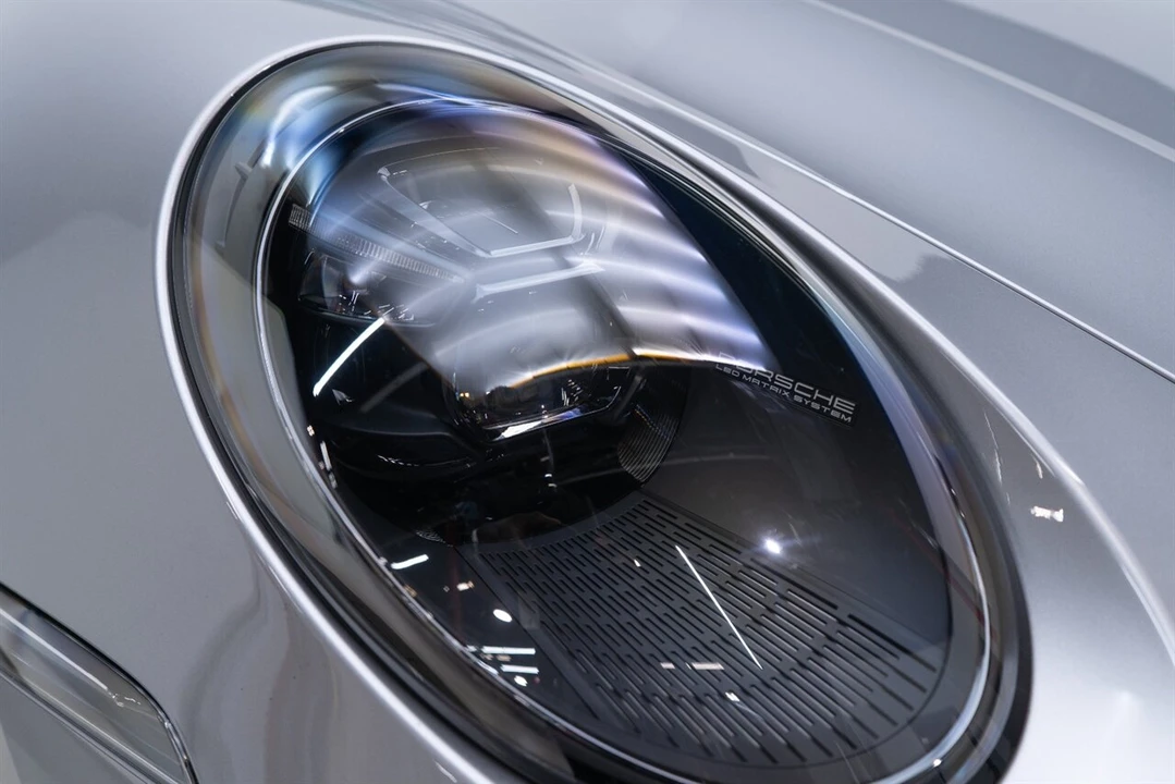 2024 Porsche 992 Turbo S - Image 25 of 31
