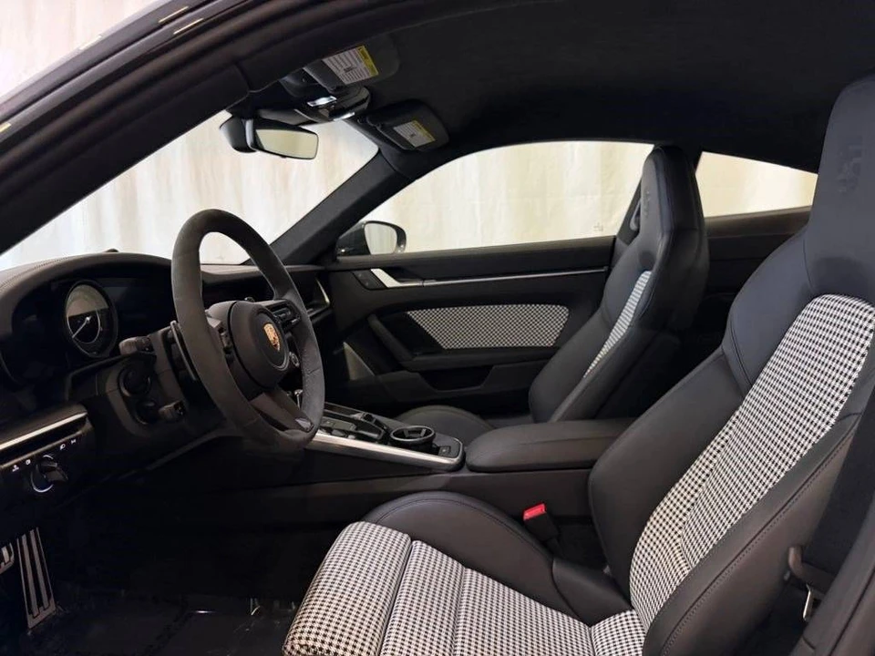 2024 Porsche 992 Turbo S - Image 5 of 5