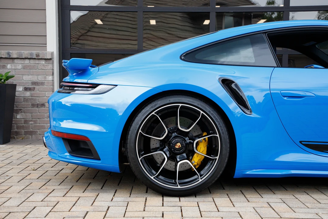 2024 Porsche 992 Turbo S - Image 29 of 31