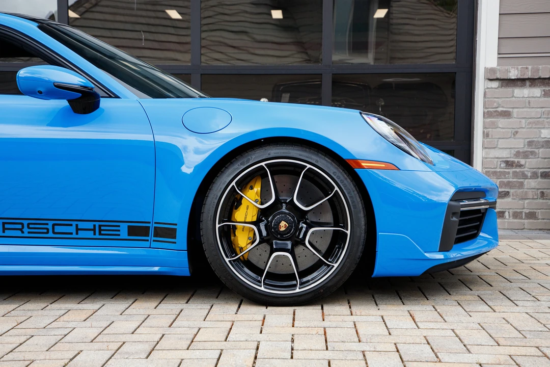 2024 Porsche 992 Turbo S - Image 30 of 31