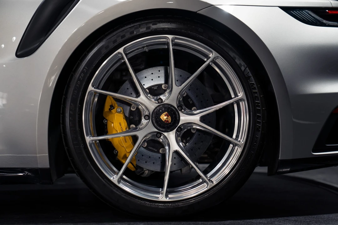 2024 Porsche 992 Turbo S - Image 17 of 31