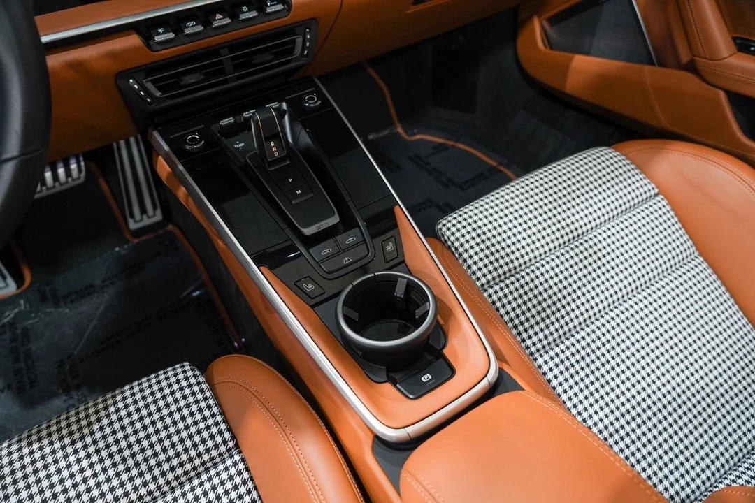 2024 Porsche 992 Turbo S - Image 12 of 31