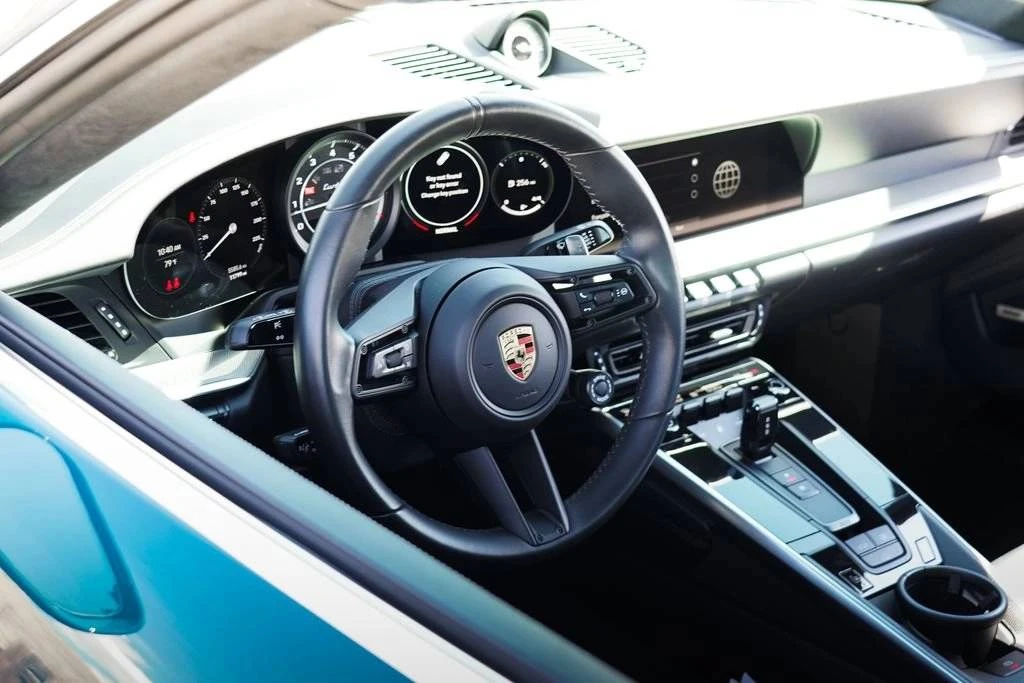 2024 Porsche 992 Turbo - Image 4 of 4