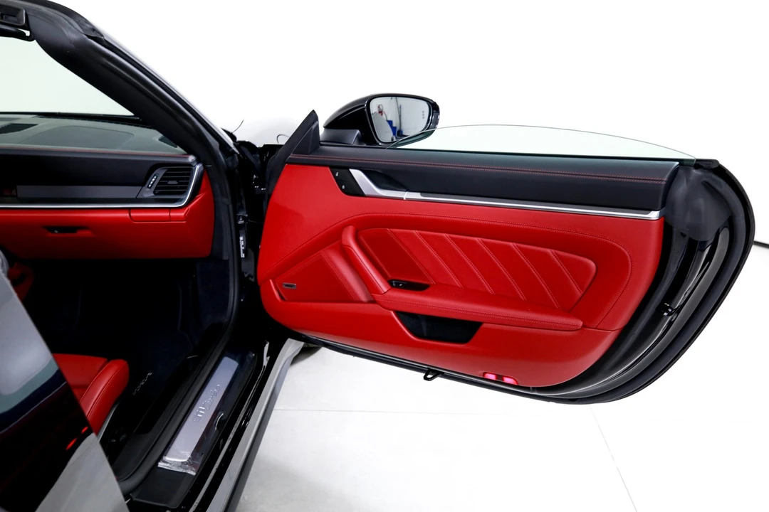 2024 Porsche 992 Turbo - Image 19 of 31