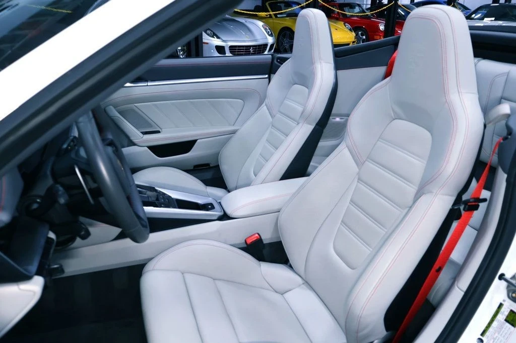 2024 Porsche 992 Carrera 4S - Image 12 of 12