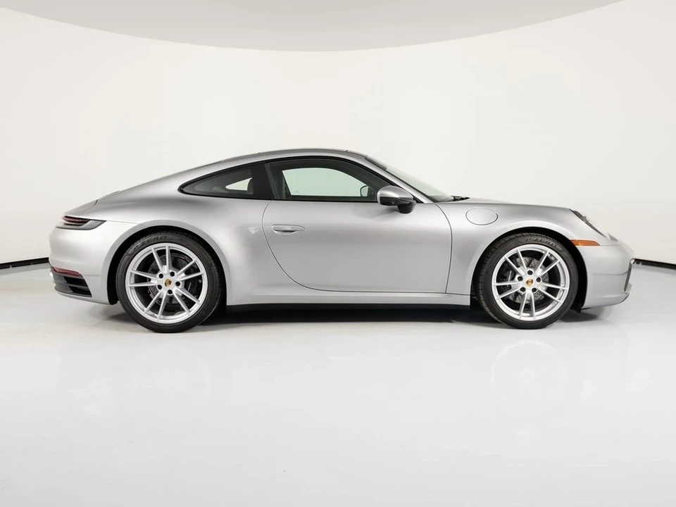 2024 Porsche 992 Carrera - Image 11 of 21