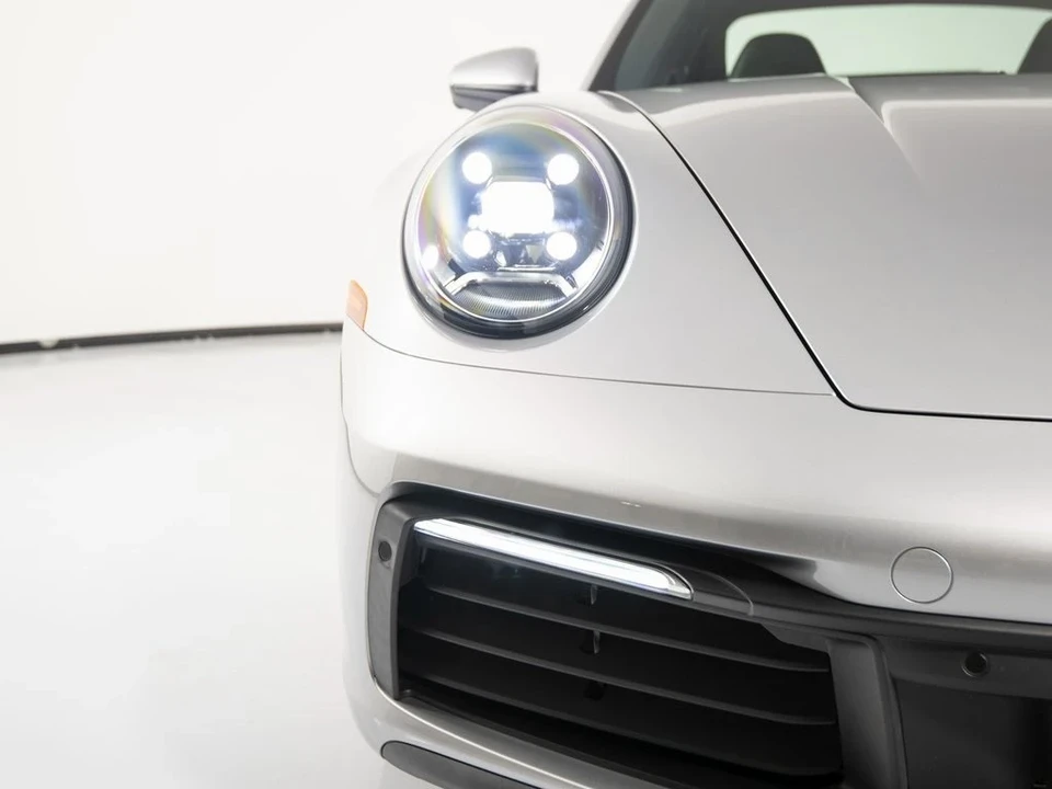 2024 Porsche 992 Carrera - Image 16 of 21
