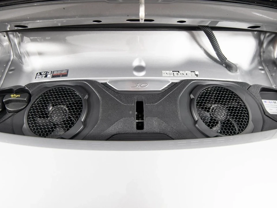 2024 Porsche 992 Carrera - Image 18 of 21
