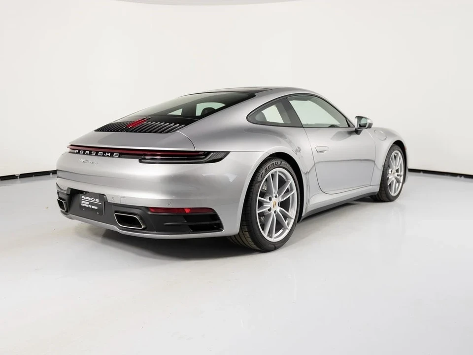 2024 Porsche 992 Carrera - Image 10 of 21