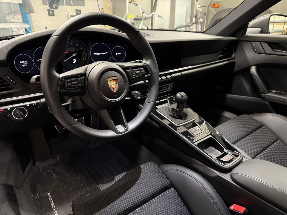 2024 Porsche 911 - Image 11 of 12