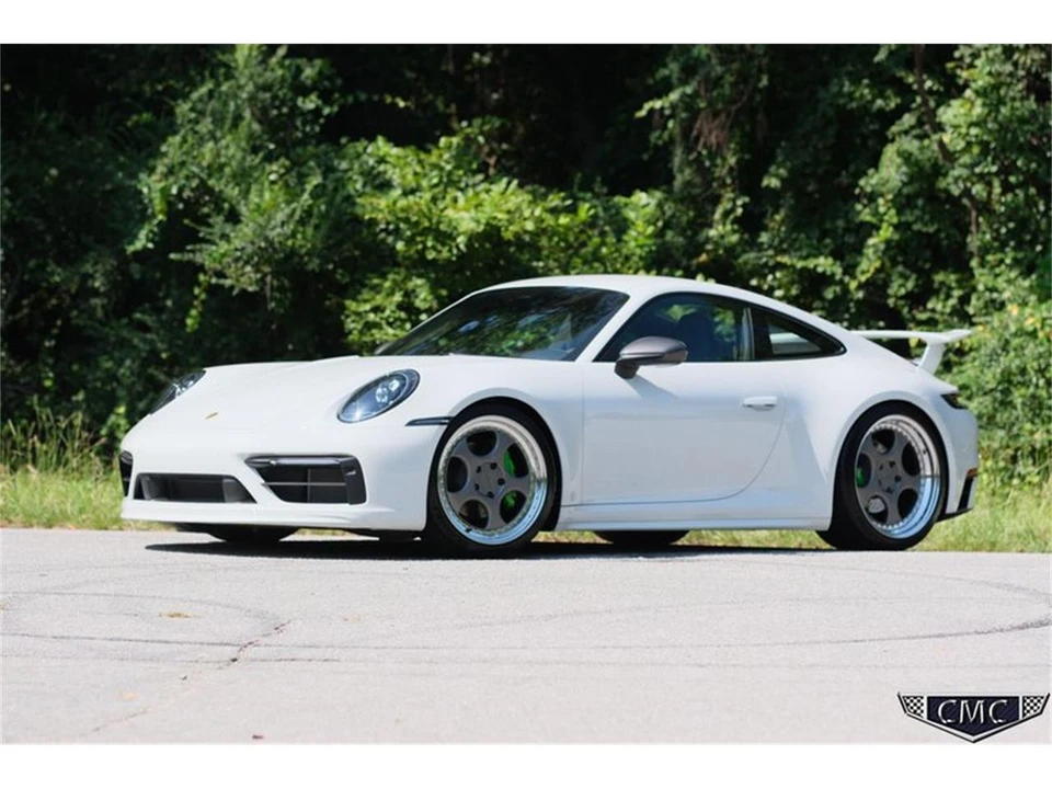 2024 Porsche 992 Carrera - Image 16 of 31