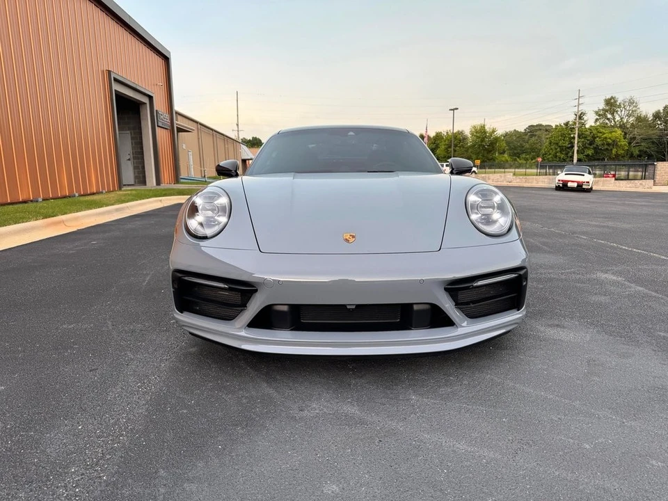 2024 Porsche 992 Carrera - Image 23 of 31