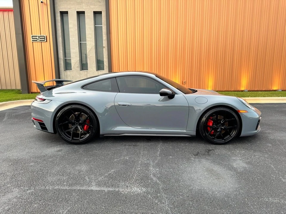2024 Porsche 992 Carrera - Image 5 of 31