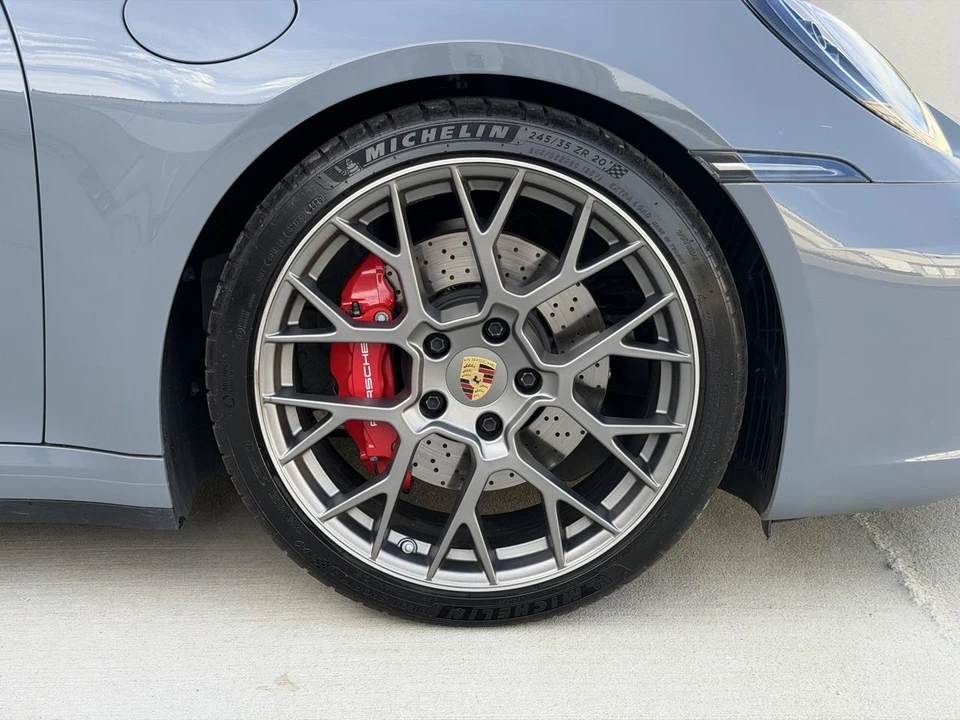 2024 Porsche 992 Carrera - Image 12 of 31