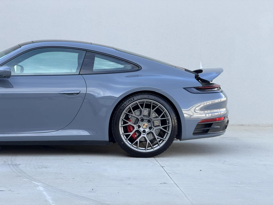 2024 Porsche 992 Carrera - Image 20 of 31