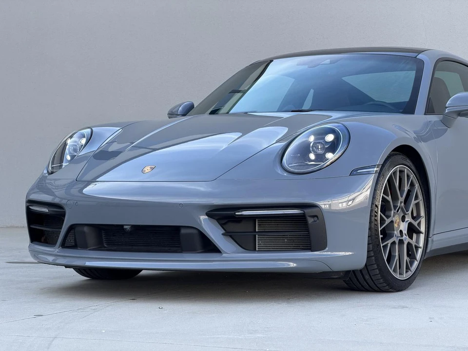 2024 Porsche 992 Carrera - Image 28 of 31