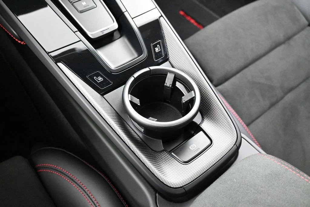 2024 Porsche 911 - Image 22 of 31